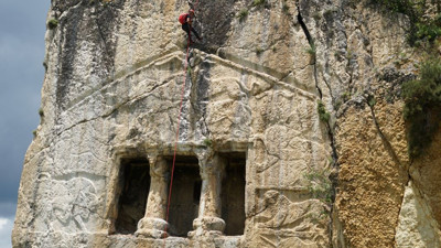 Kastamonu’da 2 bin 700 yıllık kaya mezarlık yok olmak üzere