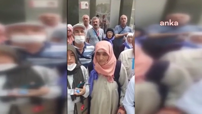 Depremzede hacılar Mekke’de kaldıkları otele isyan etti: AKP’ye oy verdiğimiz için bize böyle yapıyorlar