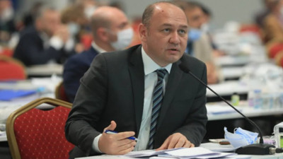 CHP'li isim İBB'nin AKP eliyle nasıl engellendiği belgeleriyle anlattı