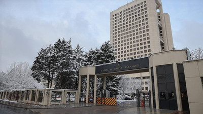 Hazine 270 milyar liralık iç borçlanmaya gidecek