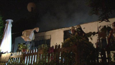 Tek katlı ev alev alev yandı (29 Haziran 2023)