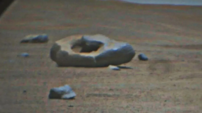 Mars'ta çekilen görüntü uzaylı tuvaleti sanıldı. Gerçek bambaşka çıktı