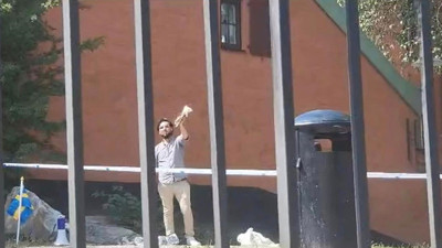 Arap Parlamentosundan İsveç mallarını boykot çağrısı