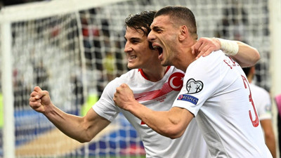 Merih Demiral Fenerbahçe'de oynamak için tek şartını açıkladı