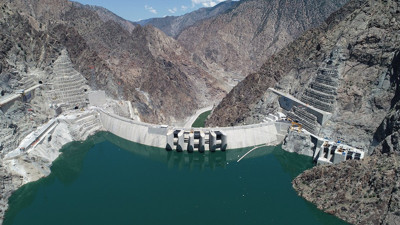 Yusufeli Barajı ve HES'te su yüksekliği 177 metreyi geçti