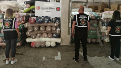 Mersin'de kumaş operasyonu
