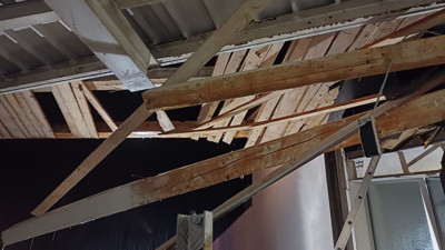 Slovenya'yı fırtına ve sel vurdu: 2 yaralı