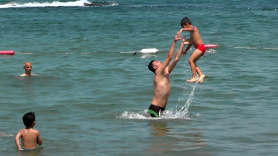 Havuz ve deniz keyfiniz kâbusa dönüşmesin. Uzmanı uyardı