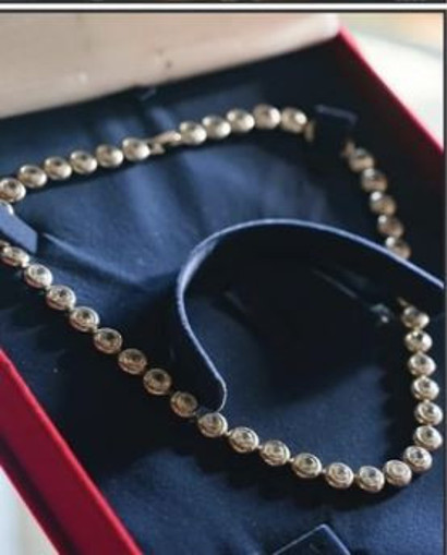 Eşref Tek cimri çıktı! Nisan'a aldığı kolyenin fiyatı belli oldu - Resim : 2