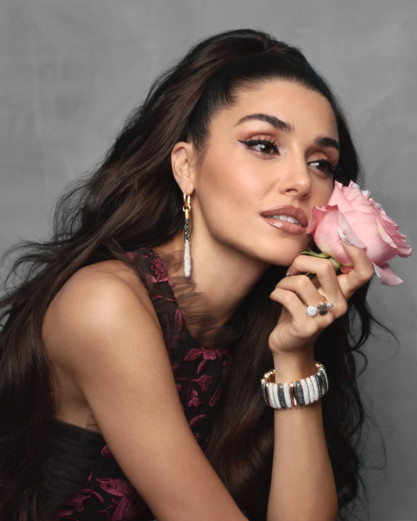 Konu gizli tutuluyor... Hande Erçel'den sürpriz proje! Futbol efsanesi David Beckham ile kamera karşısına geçti - Resim : 3