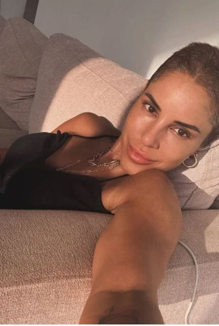 Oyunculuğu bırakıp ülkeyi terk etmişti! Cihan Ünal'ın kızı Irmak Ünal’dan kötü haber - Resim: 2