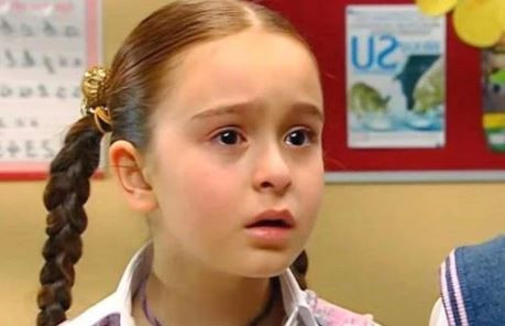 Bez Bebek skandalı patladı: Çocuk yıldız Asena Keskinci’den şok itiraflar: Evrim Akın üvey annem oldu! - Resim : 18