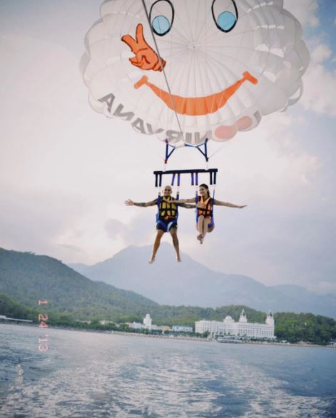 Devrim Özkan’dan Lucas Torreira’ya buz gibi ret: Aşk ilanı yaptı, takip havada kaldı - Resim : 17