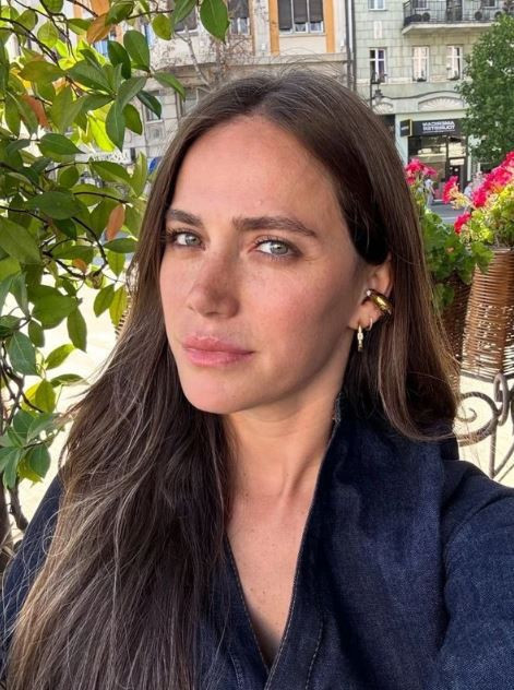 Ünlü oyuncu Ceyda Ateş sağlık sorunuyla korkuttu! Ağrısı çekilmez hal aldı - Resim : 1