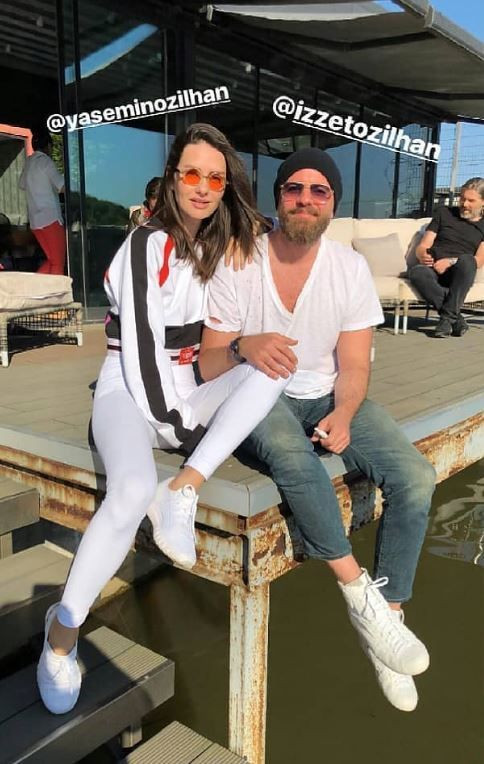 Yasemin Ergene’den ayrılan İzzet Özilhan eğlencede yakalandı: Bekar hayatına hızlı giriş yaptı - Resim: 48