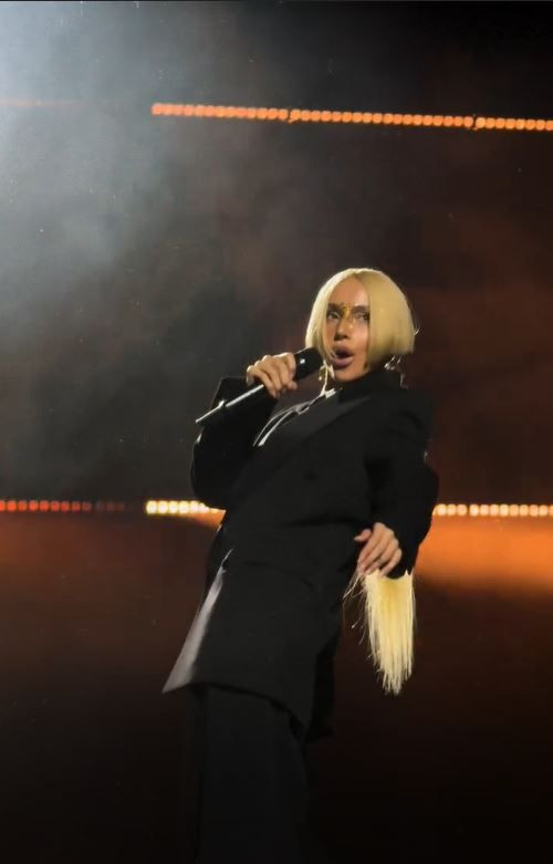 Gülşen'den radikal karar! Yeni imajı herkesi şoke etti: Bu saç stili çok konuşulacak - Resim: 5