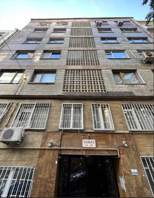 Orhan Pamuk’dan davalık olduğu komşularına teklif: Dairenizi bana satın, bir kat fazla vereyim - Resim : 3