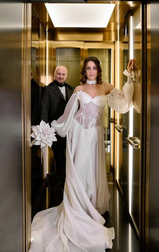 ‘Kasımda aşk başkadır’ 'Bir Zamanlar Çukurova'nın Gülten'i Budapeşte'de dünyaevine girdi - Resim : 2