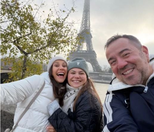 Ünlü komedyen Ata Demirer sevgilisi Dilara Alemdar aşıklar şehri Paris’te: 30 kilo verip bambaşka biri olmuştu! - Resim : 10