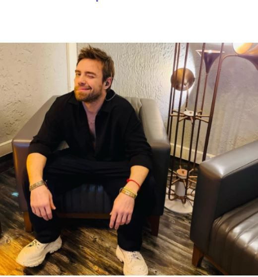 Ünlü şarkıcı Murat Dalkılıç'ın son hali hayranlarını endişelendirdi! 12. kez bıçak altına mı yattı? - Resim: 28