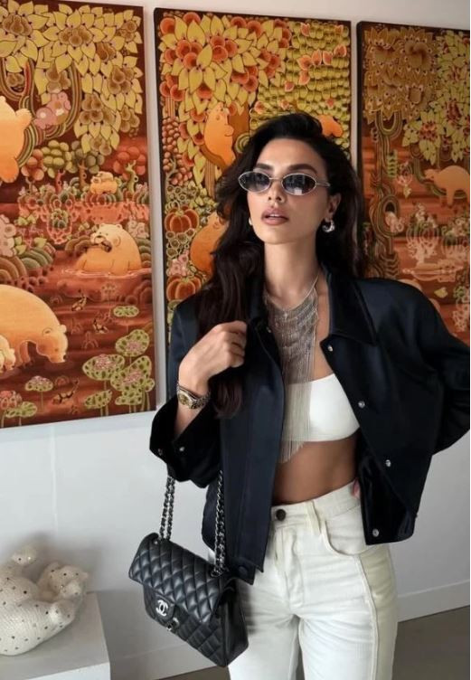 ‘Kara Sevda’nın Zeynep Soyderesi’i Hazal Filiz Küçükköse’nin gizemli sevgilisi kameralara yakalandı: Bebek’te gece kaçamağı! - Resim : 13