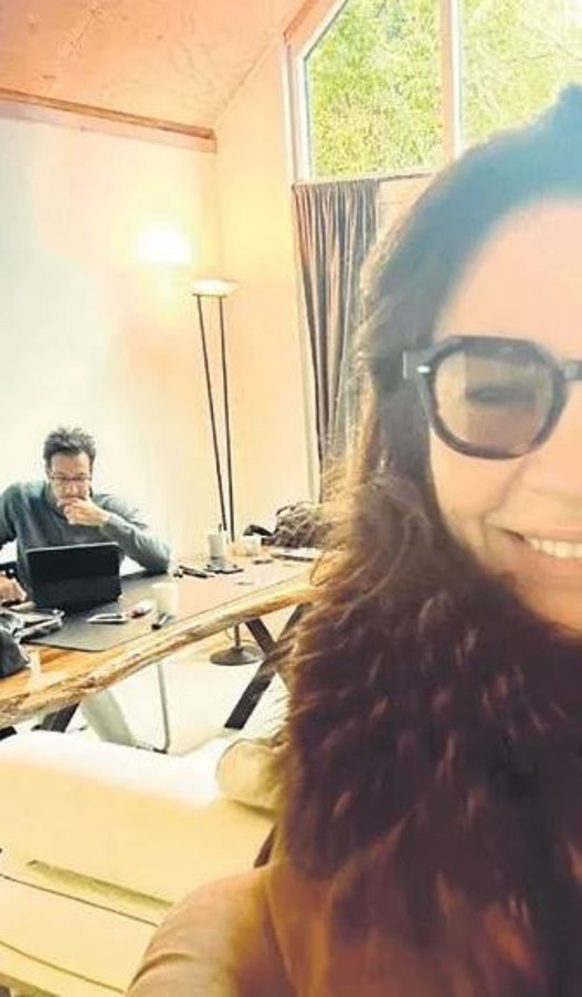 35 yıl sonra platonik aşkına kavuştu! Ünlü mimar Abdullah Burnaz aşkı uğruna tüm hayatını değiştirdi - Resim : 2