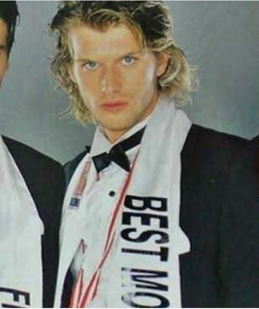 Bu maviş gözlü sarışın minik çocuk kim? Görenler tanımadı: Türkiye’nin en iyi erkek oyuncularından biri - Resim: 13