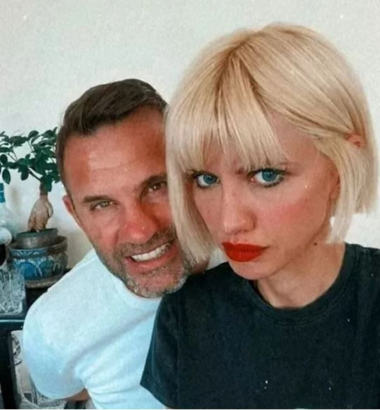 Bizimkisi bir aşk hikayesi. Galatasaray Teknik Direktörü Okan Buruk ile eski eşi Nihan Akkuş ayrılığa dayanamadı! - Resim: 18