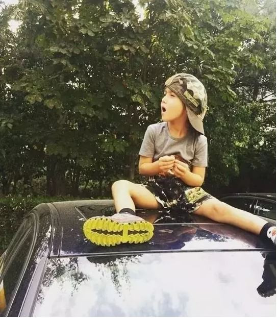 Umuda Koşanlar Derneği'nin Kurucusu Gamze Özçelik ve eşi Reşhad Strik'ten romantik paylaşım: "Benim cennetim..." - Resim : 14