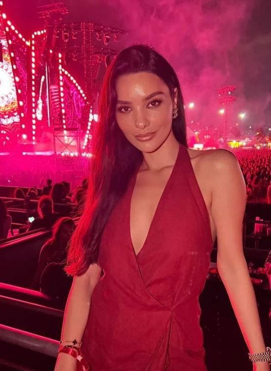 ‘Kara Sevda’nın Zeynep Soyderesi’i Hazal Filiz Küçükköse’nin gizemli sevgilisi kameralara yakalandı: Bebek’te gece kaçamağı! - Resim : 16