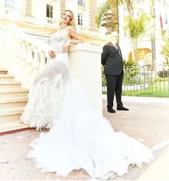 Öyle Bir Geçer Zaman ki’nın Caroline’i Wilma Elles servetiyle ortalığı salladı: Hepsi İstanbul’da! - Resim : 2