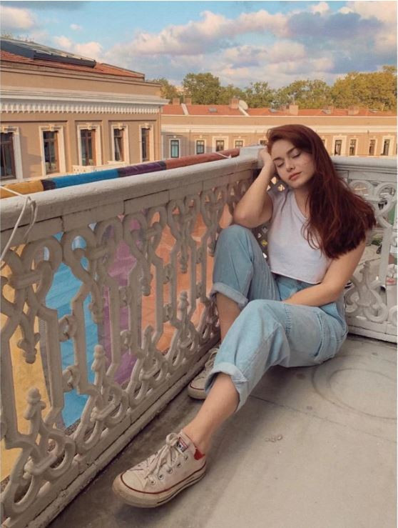 Bez Bebek skandalı patladı: Çocuk yıldız Asena Keskinci’den şok itiraflar: Evrim Akın üvey annem oldu! - Resim : 21