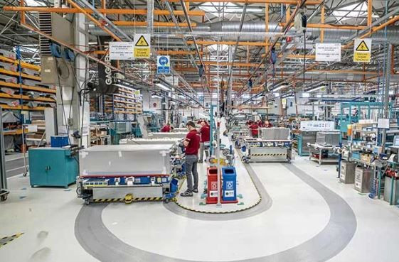 Dünyaca ünlü beyaz eşya devi 2 fabrikasına kilit vuracak. Yüzlerce çalışan işsiz kalacak - Resim: 4