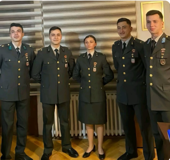 Suriyeli askeri Türk askerine tercih etti! Teğmenden o trole tokat gibi cevap - Resim : 3