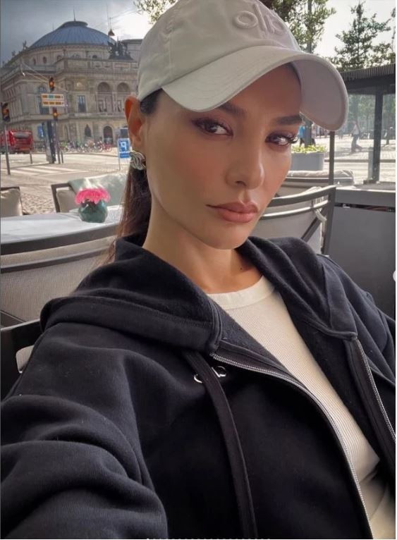 ‘Kara Sevda’nın Zeynep Soyderesi’i Hazal Filiz Küçükköse’nin gizemli sevgilisi kameralara yakalandı: Bebek’te gece kaçamağı! - Resim : 10