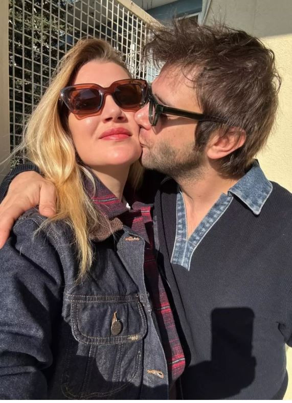 Derya Baykal’ın kızı evleniyor! Sürpriz evlilik teklifi - Resim : 2