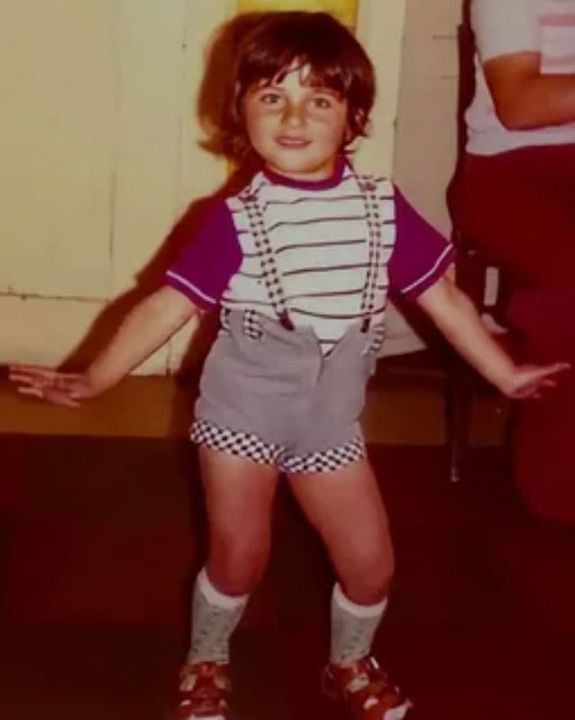 Beyazlar içindeki bu masum yüz kim? Sadece Türkiye değil, Dünya onu tanıyor! - Resim: 9