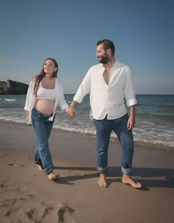 Yargı’nın ‘Hakim Neva’sı Başak Gümülcinelioğlu anne oldu! İşte bebeğine verdiği isim - Resim: 4