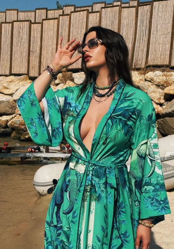 Derin Talu’nun arkadaş kriteri tepki çekti: Hepsi çirkin ya da şişko - Resim : 3