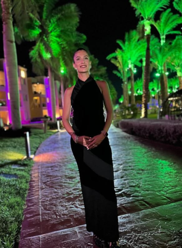 'Bahar' dizisinin Tolga'sı Emre Karayel'e en anlamlı doğum günü hediyesi: Oğlu İlke Cihan'la ilk poz! - Resim: 44