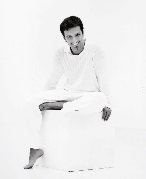 Beyazlar içindeki bu masum yüz kim? Sadece Türkiye değil, Dünya onu tanıyor! - Resim: 17