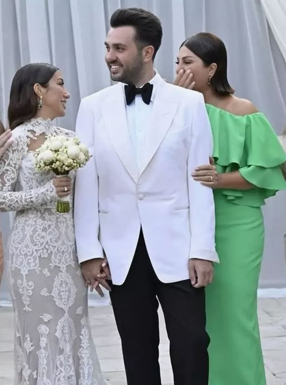 Türk Müziğinin Kraliçesi Sibel Can ilk kez babaanne oldu! Torunu Lina dünyaya geldi: Ailede büyük sevinç - Resim: 4