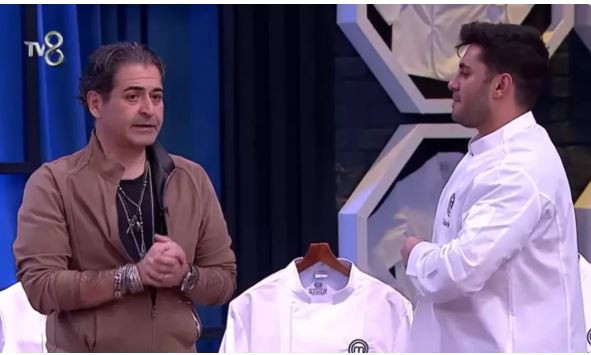 ‘Bir gecede üç rekor’ MasterChef'te üçüncü ceketin sahibi belli oldu - Resim : 1
