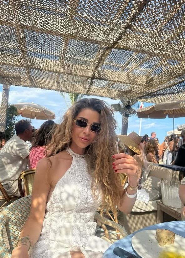 Ünlü oyuncu Alaattin Çakıcı'ya gelin oluyor! "Sonraki Bölüm" notuyla yüzüğü taktı - Resim: 9