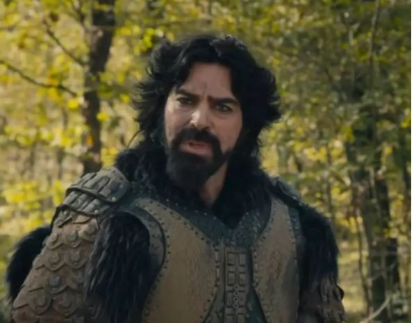 Arka Sokaklar'ın Murat Komiseri yıllar sonra ekranlara dönüyor! Fenomen diziyle el sıkıştı - Resim : 2