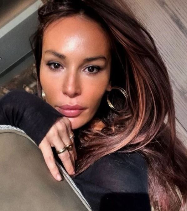 Güzide Duran’dan pes dedirten hamle! 'Aksoy' soyadını değiştirmek için mahkemeye koştu - Resim: 30