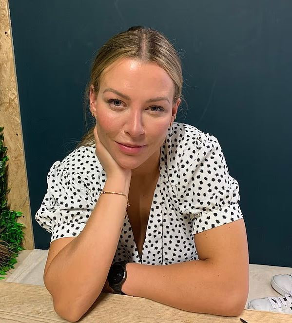 Böyle sevgili düşman başına! 'Kanserim' diyerek kandırdı... Paraları estetik ve lüks tatile harcadı - Resim : 4