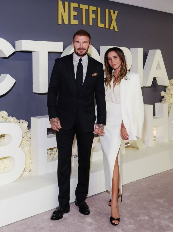 Victoria Beckham kocasından şikayetçi! “David gece horluyor” - Resim: 1