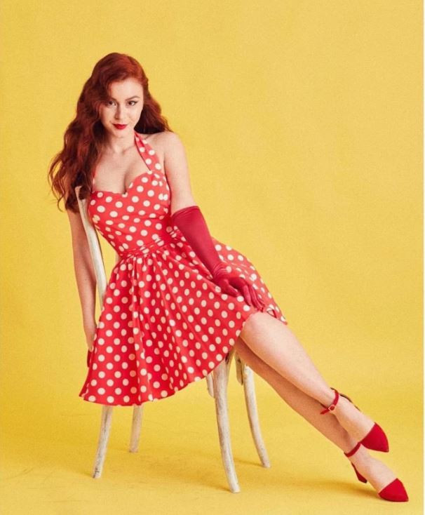 Bez Bebek skandalı patladı: Çocuk yıldız Asena Keskinci’den şok itiraflar: Evrim Akın üvey annem oldu! - Resim : 22