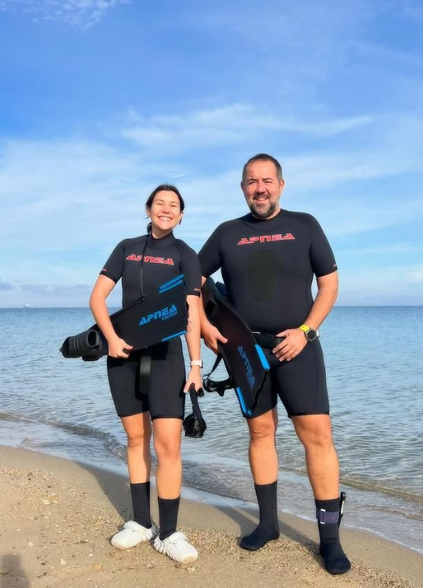 Ünlü komedyen Ata Demirer sevgilisi Dilara Alemdar aşıklar şehri Paris’te: 30 kilo verip bambaşka biri olmuştu! - Resim : 17